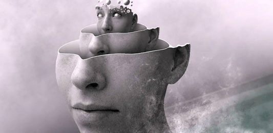 Mindfullness: smettere di giudicare, la strada per la consapevolezza Mindfullness, Giudizio e consapevolezza